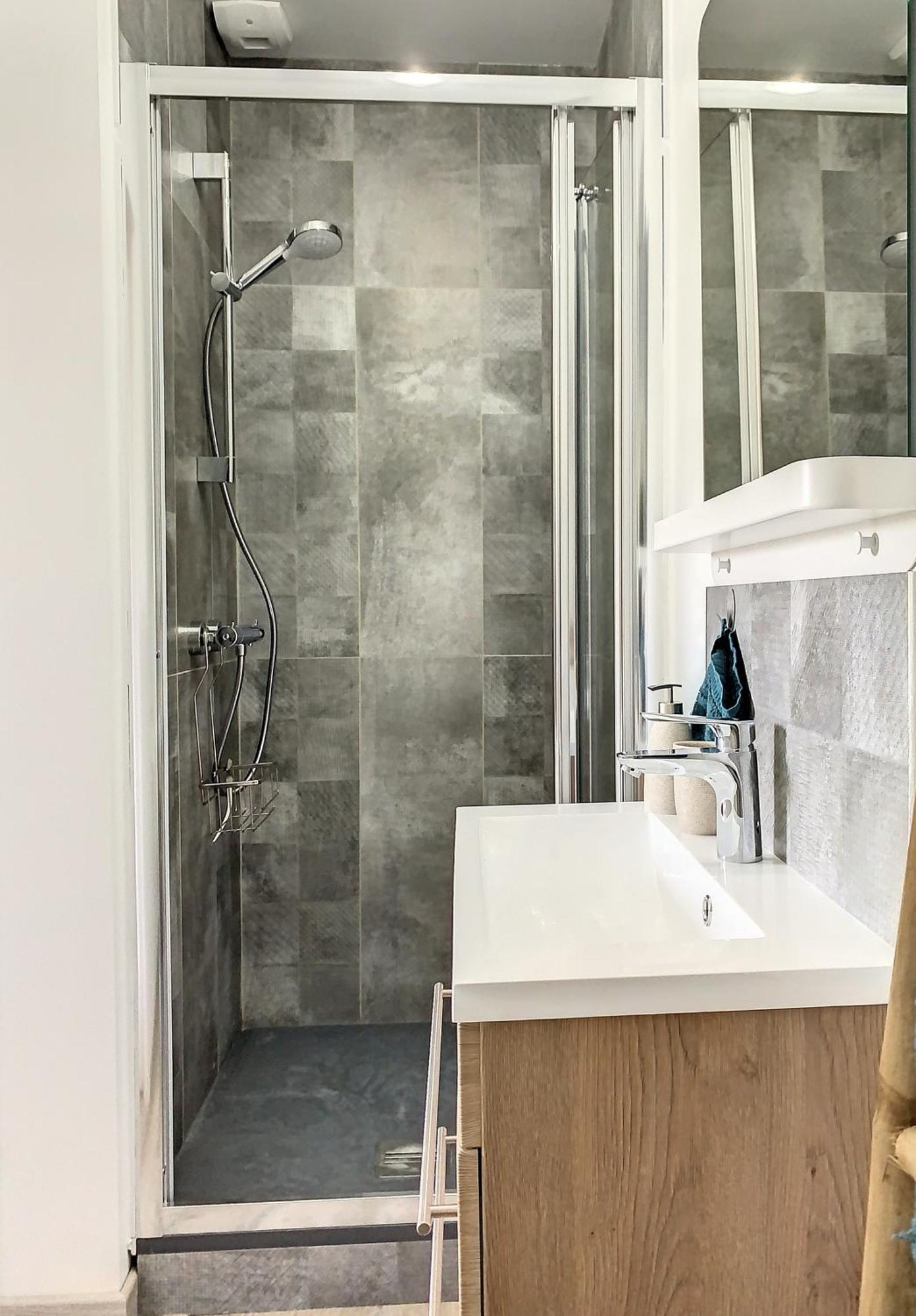 Chambre Evasion - Sdb Wc Privatif - Entree Autonome - Grande Tv Netflix Compiegne Luaran gambar